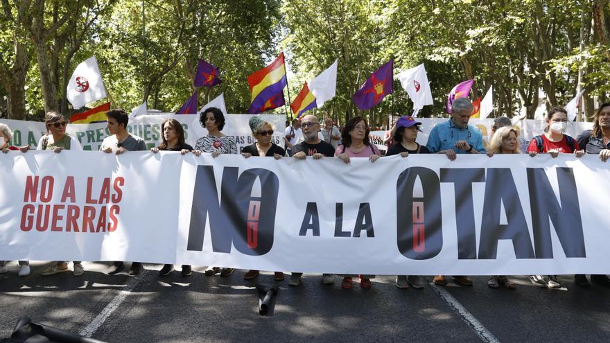 Marcha multitudinaria contra la cumbre de la OTAN en Madrid.
