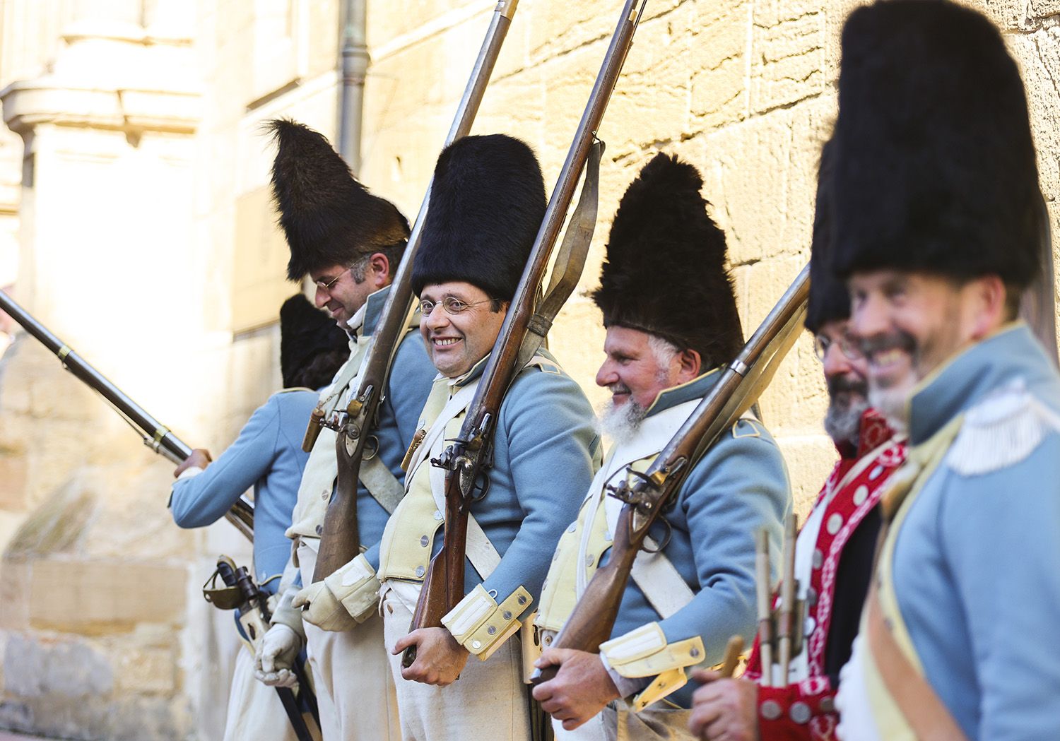 Conmemoración del 25 de mayo de 1808, fecha en la que la Junta General se proclamó soberana y declaró la guerra a la #Francia de #Napoleón