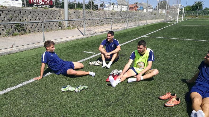 Álex Arias, Jorge García y Nacho Méndez, en el entrenamiento de esta mañana.