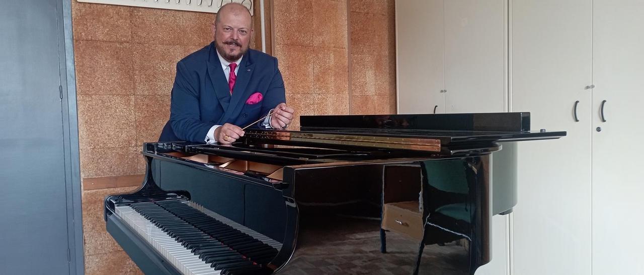 El compositor Francisco Martín Jaime, ayer en el Conservatorio Superior de Música de Málaga.