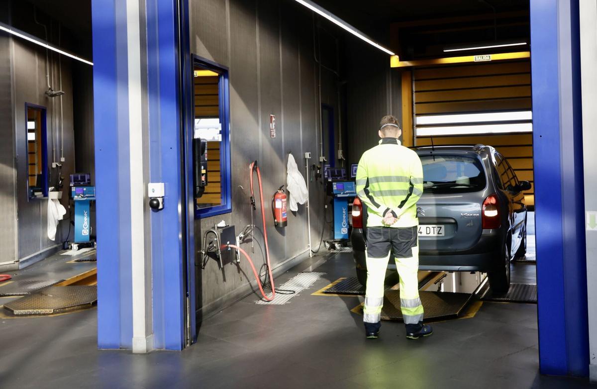 INSTALACIONES DE LA ITV DE PARQUE PRINCIPADO. INSPECCION TECNICA DE VEHICULOS (ITV). PARQUE PRINCIPADO