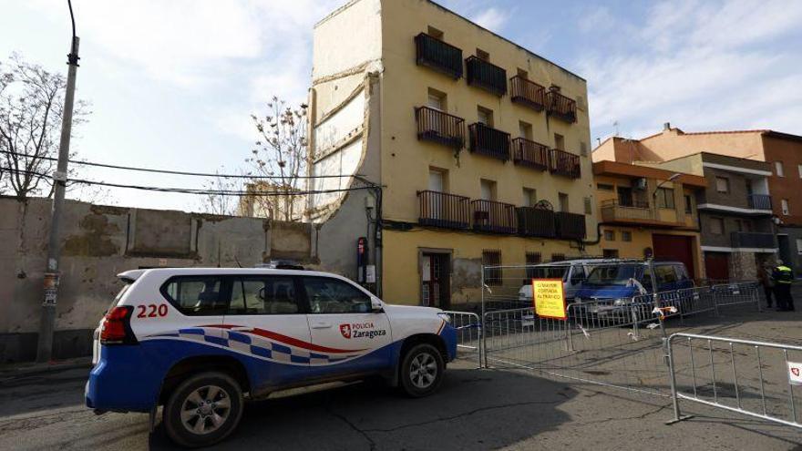 Detenido el conductor de un coche que chocó con una fachada