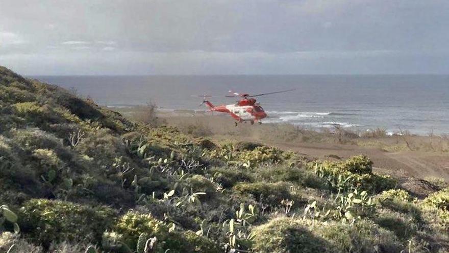 El helicóptero del GES en el rescate.