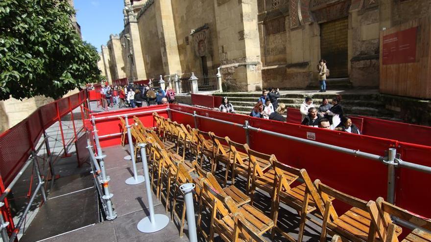 La Junta pide al Gobierno que rebaje IVA del alquiler de sillas de Semana Santa