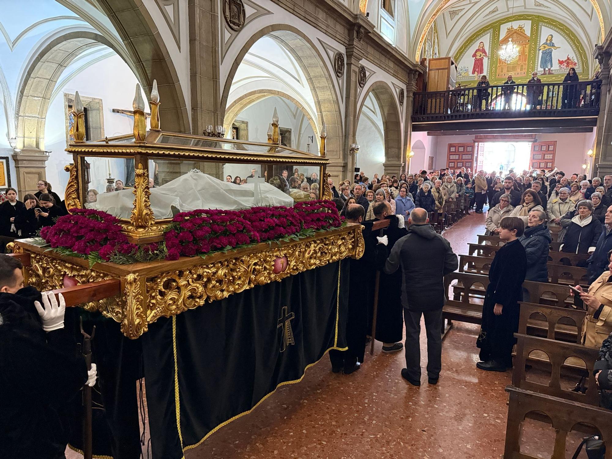 Así vivió Candás su Santo Entierro