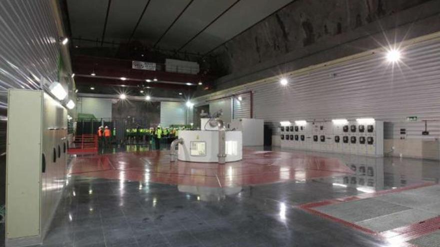 Centro del control de la nueva hidroeléctrica de San Estevo II, en Nogueria de Ramuín.  // Jesús Regal