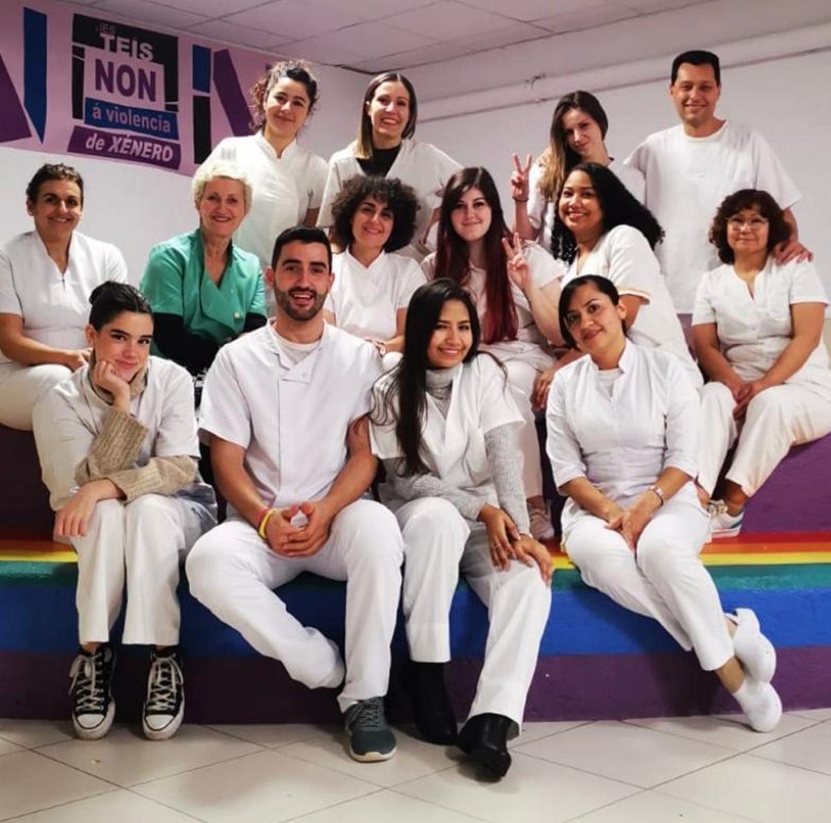 Horacio, arriba a la derecha, con profesores y compañeros.