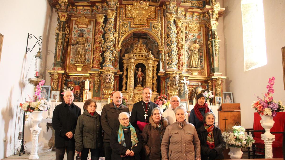 GALERÍA | El obispo de Astorga visita Ferreros, Paramio, Robleda, Cervantes, Valdespino y San Juan de la Cuesta