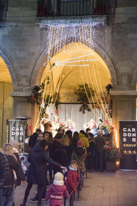 Últim dia del príncep Assuan a la plaça Major de Manresa