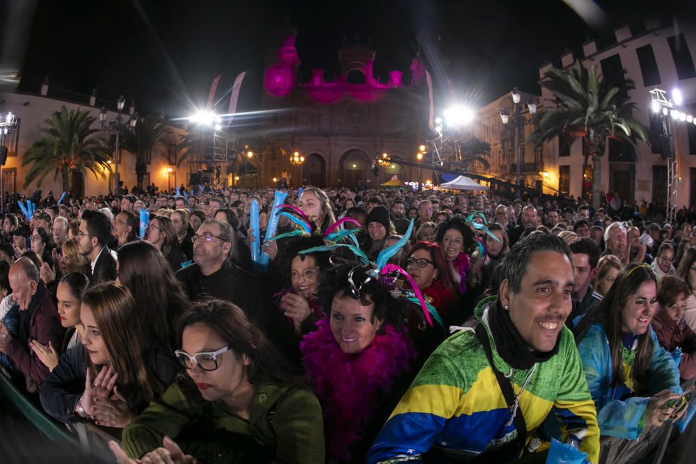 15.02.19. Las Palmas de Gran Canaria. Carnaval 2019. Pregón de Manolo Vieira y la Chirimurga del timple. Plaza de Santa Ana. Foto Quique Curbelo  | 15/02/2019 | Fotógrafo: Quique Curbelo