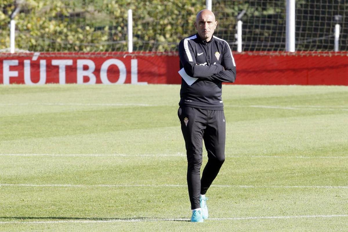 Abelardo, en un entrenamiento en Mareo.