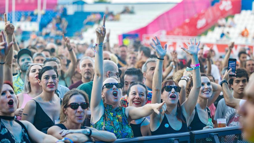 Editors, Fangoria y Dani Fernández lideran el primer avance del Low 2026