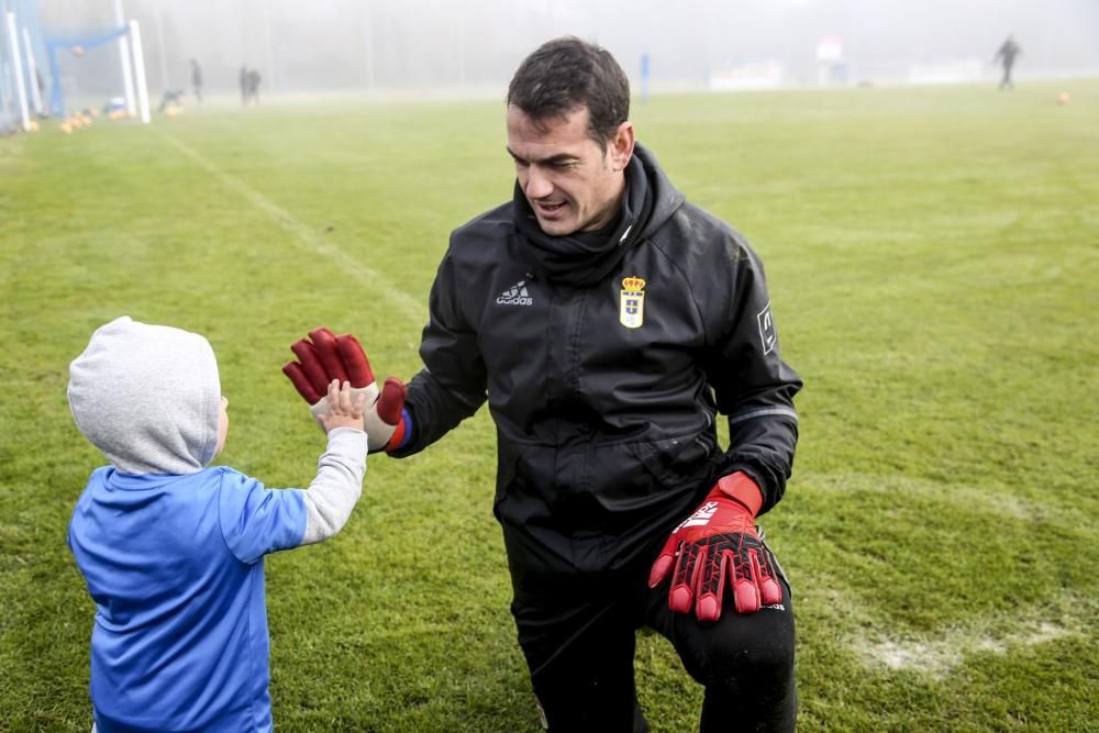 Entrenamiento a puerta abierta del Real Oviedo