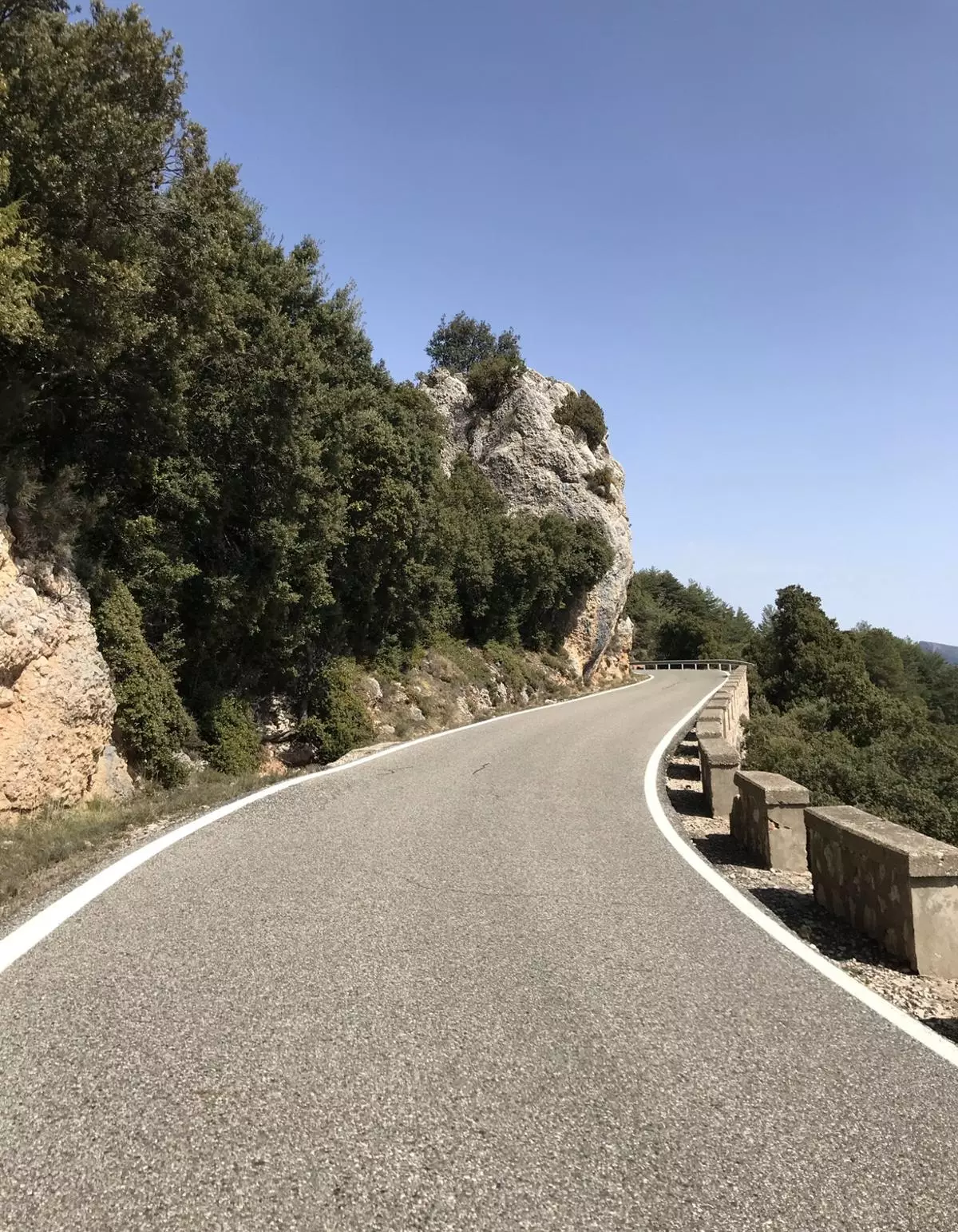 Un estudi confirma que presos del règim franquista van construir la carretera de Coll de Jou a Pont d'Espia