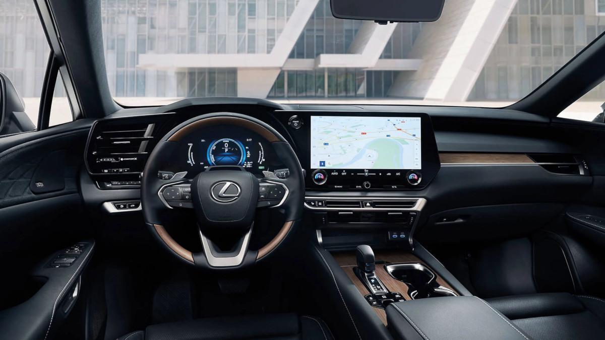 Interior del Lexus RX 2027