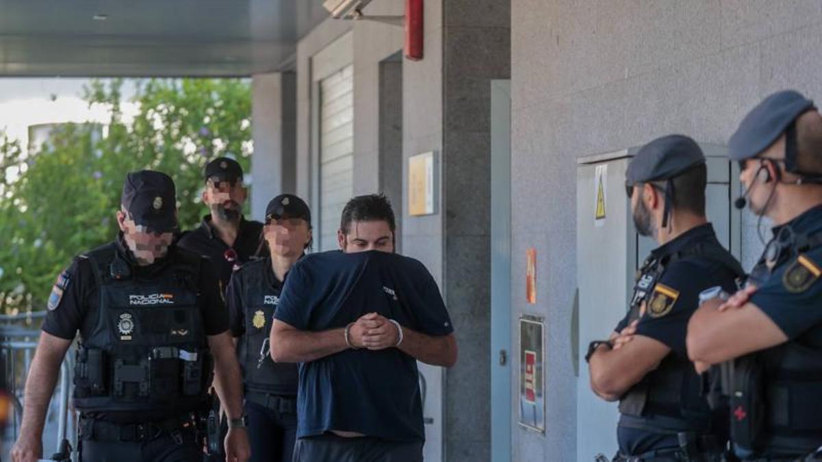 Los detenidos no comenzaron a pasar a disposición judicial hasta bien entrada la tarde.
