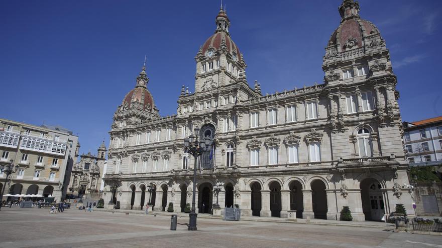 El Concello de A Coruña afirma que no recortará gastos ni realizará un plan financiero por el déficit de 2025 debido a un nuevo decreto del Gobierno