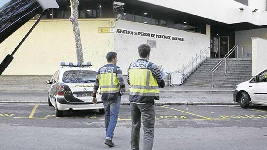 La Policía Nacional arrestó a la pareja.