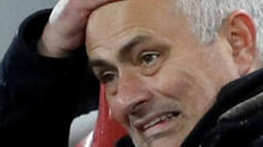 José Mourinho, despedido del Manchester United