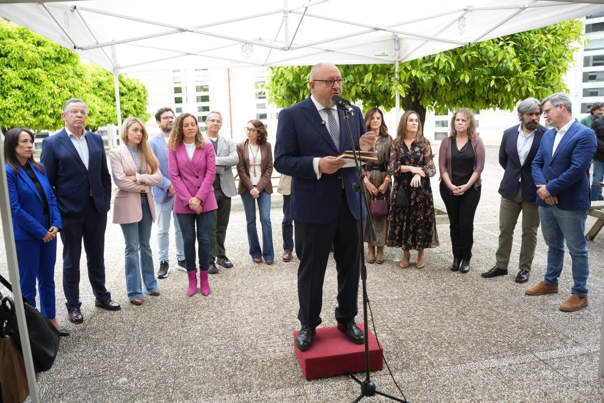 Córdoba. Presentación de la campaña a rector de Manuel Torralbo con su equipo de gobierno