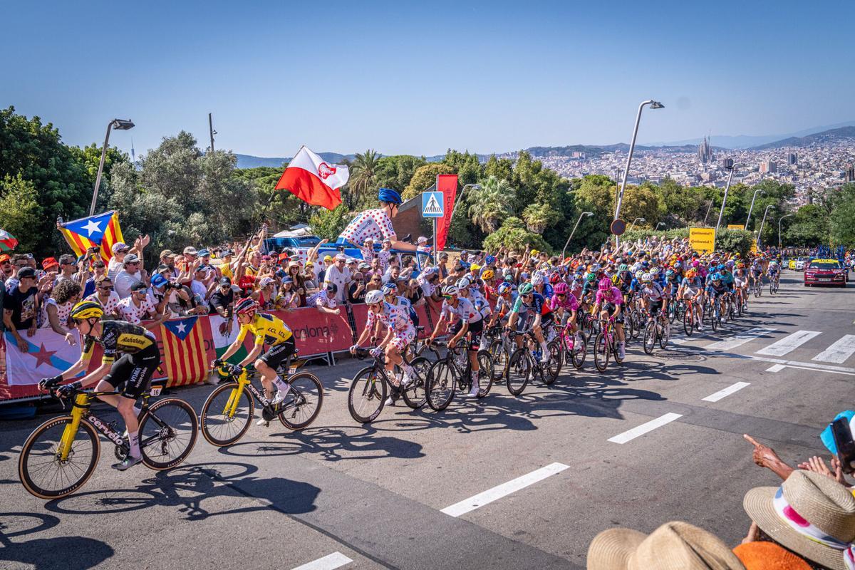 El Tour conquista Montjuïc