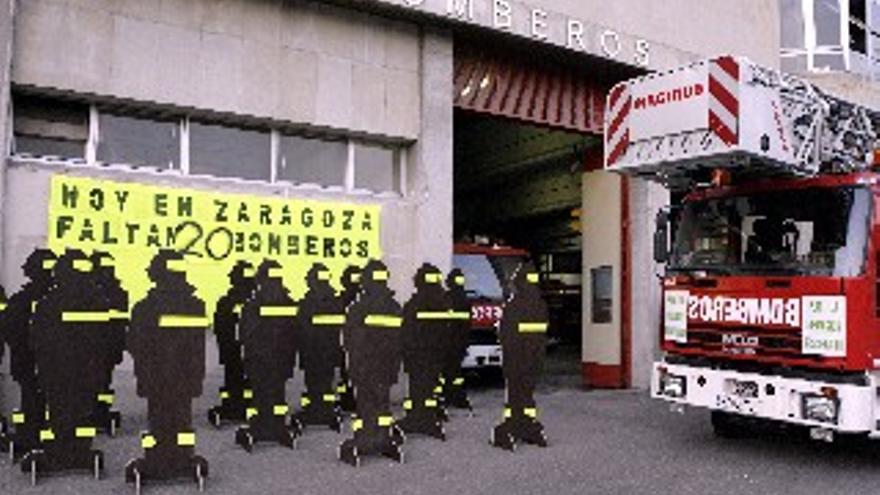 El ayuntamiento reconoce que faltan bomberos en Zaragoza