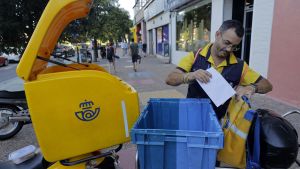 Correos sigue sin convocar sus oposiciones, pero cuenta con vacantes.