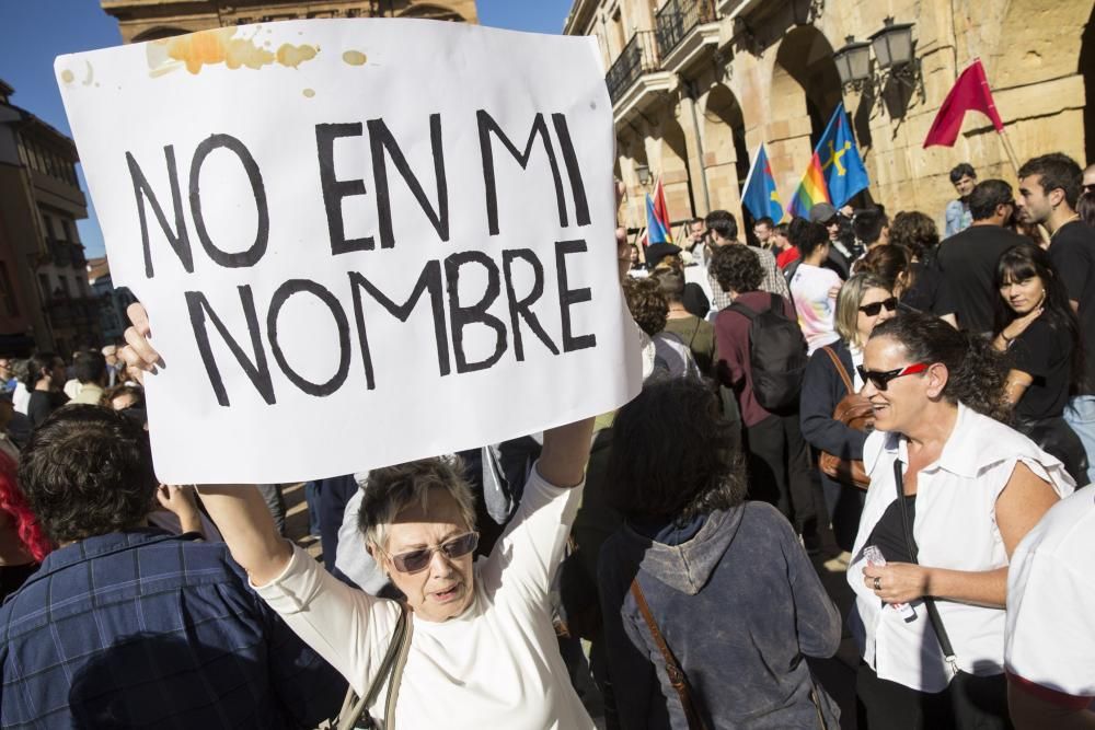 Manifestación en Oviedo por el desafío independentista