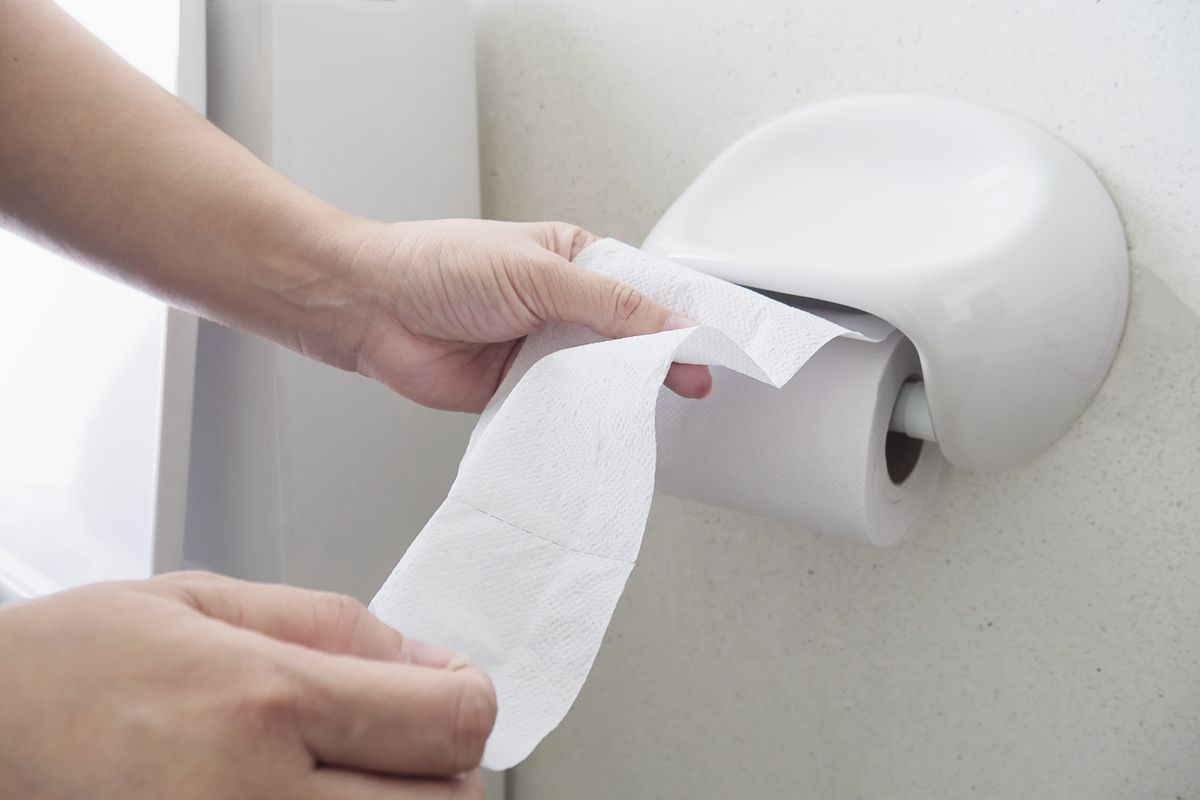 Adiós al papel higiénico: el sustituto que cada vez utiliza más gente