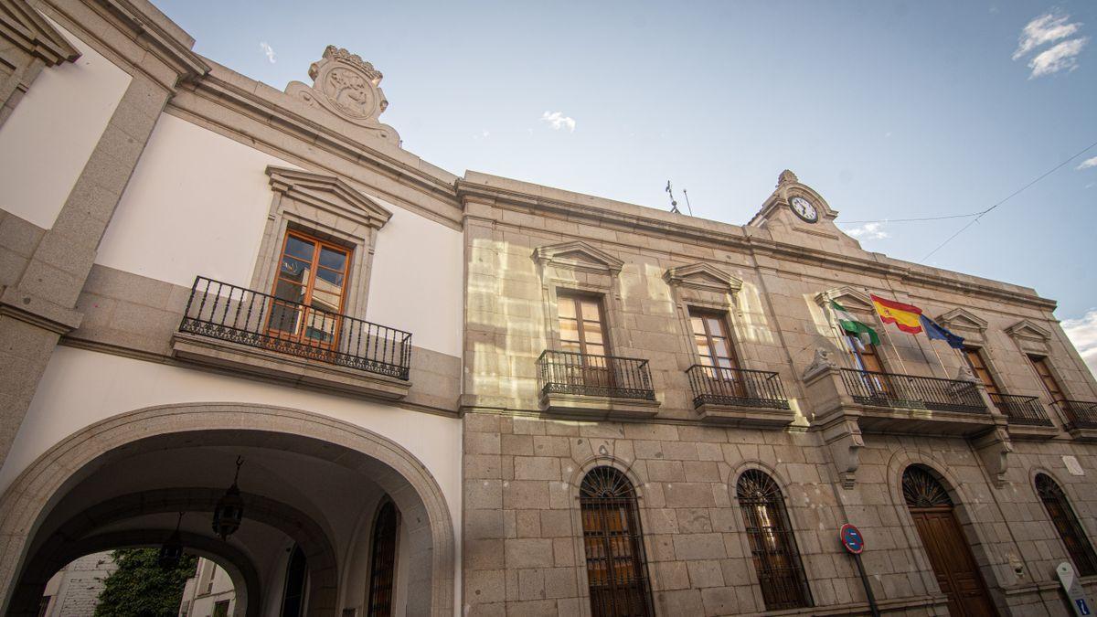 Fachada del Ayuntamiento de Pozoblanco.