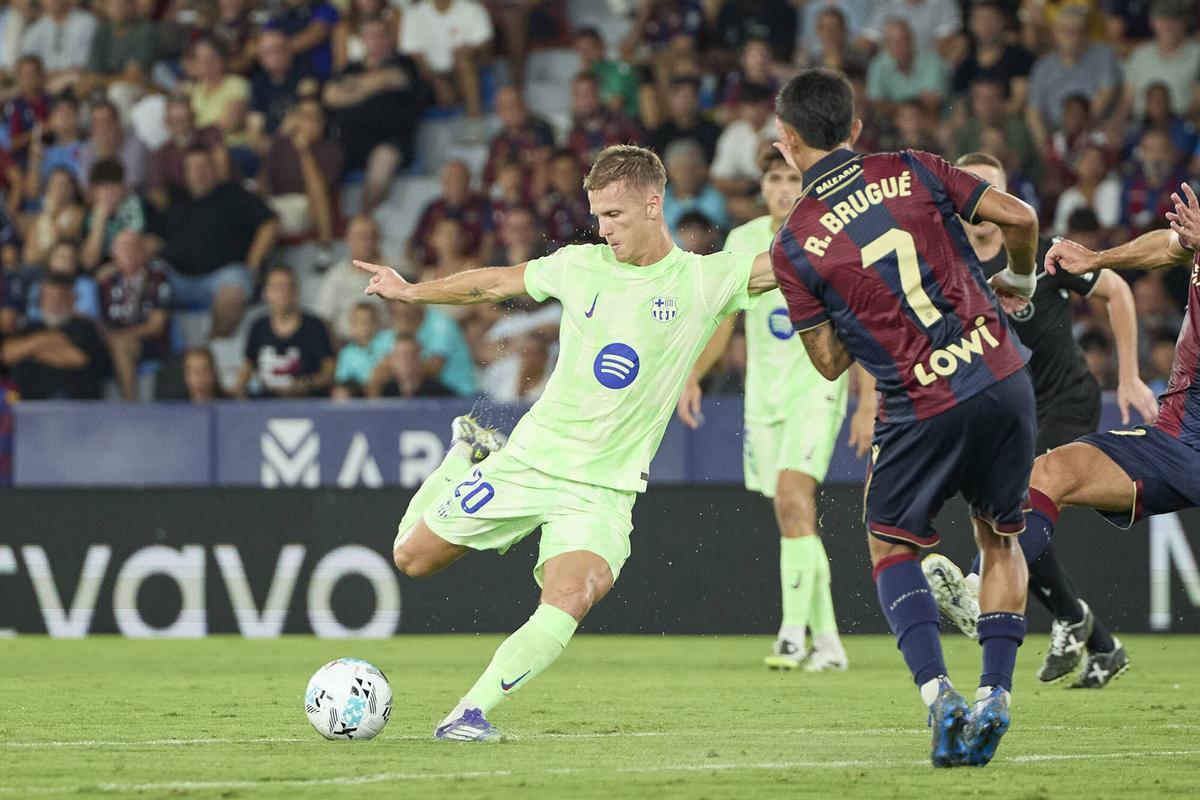 Olmo volvió a ser suplente