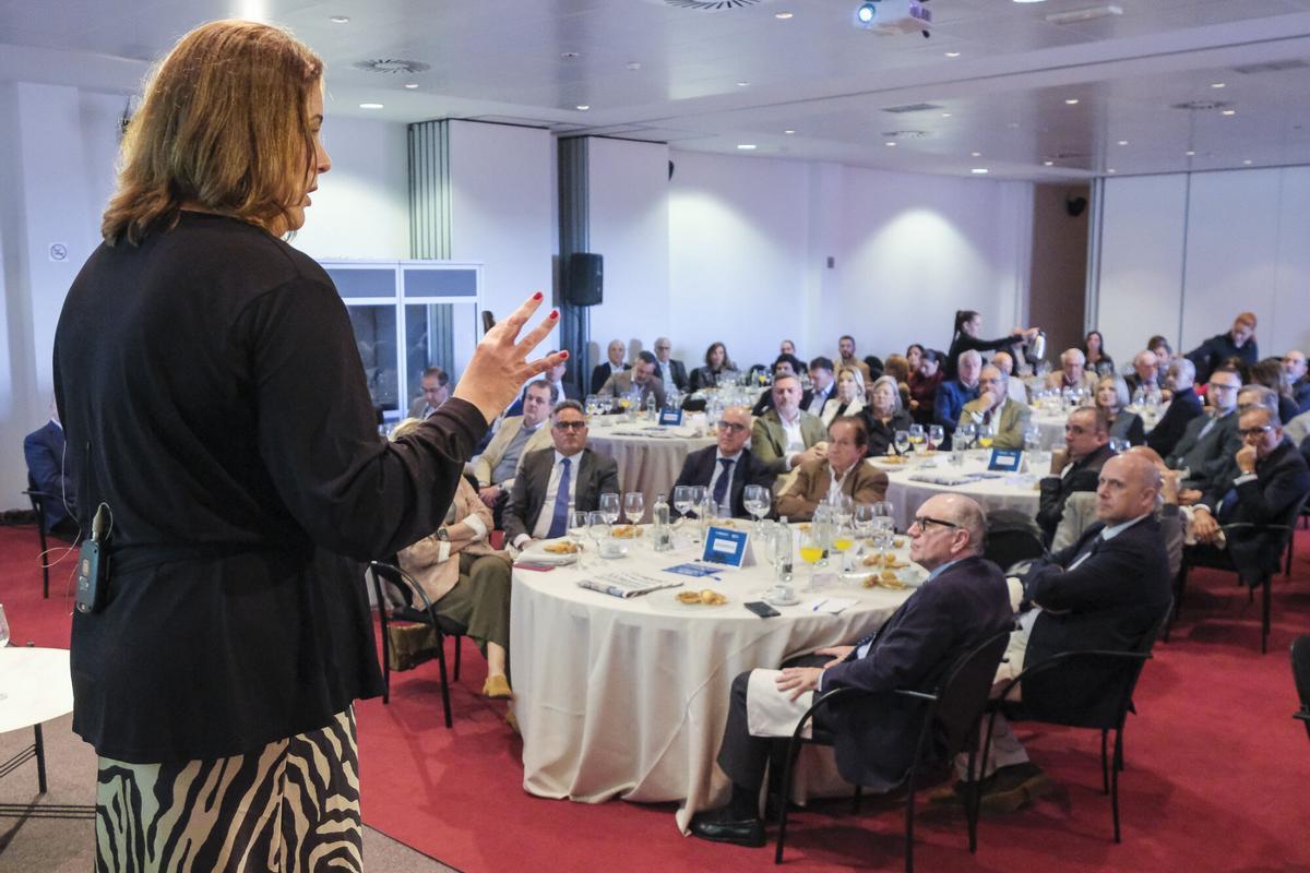 Foro Prensa Ibérica con Beatriz Calzada, presidenta de la Autoridad Portuaria de Las Palmas