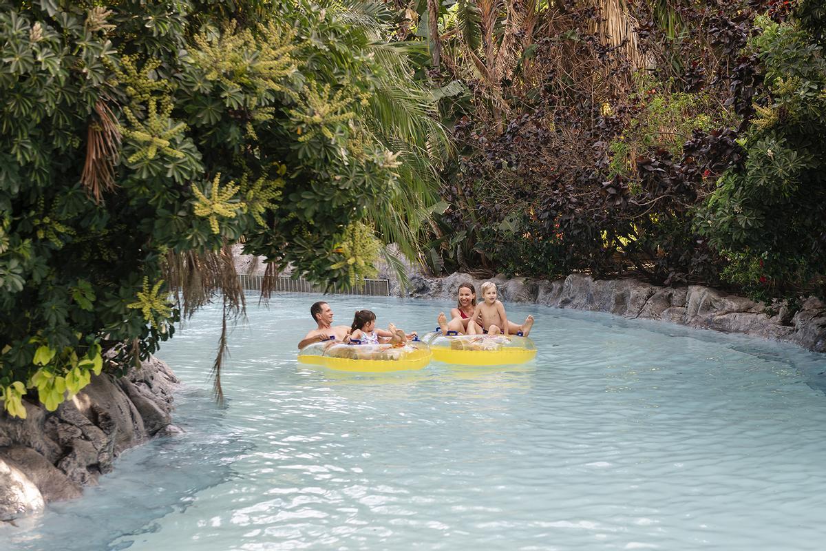 La diversión está asegurada en Siam Park, el mayor parque acuático de Europa.