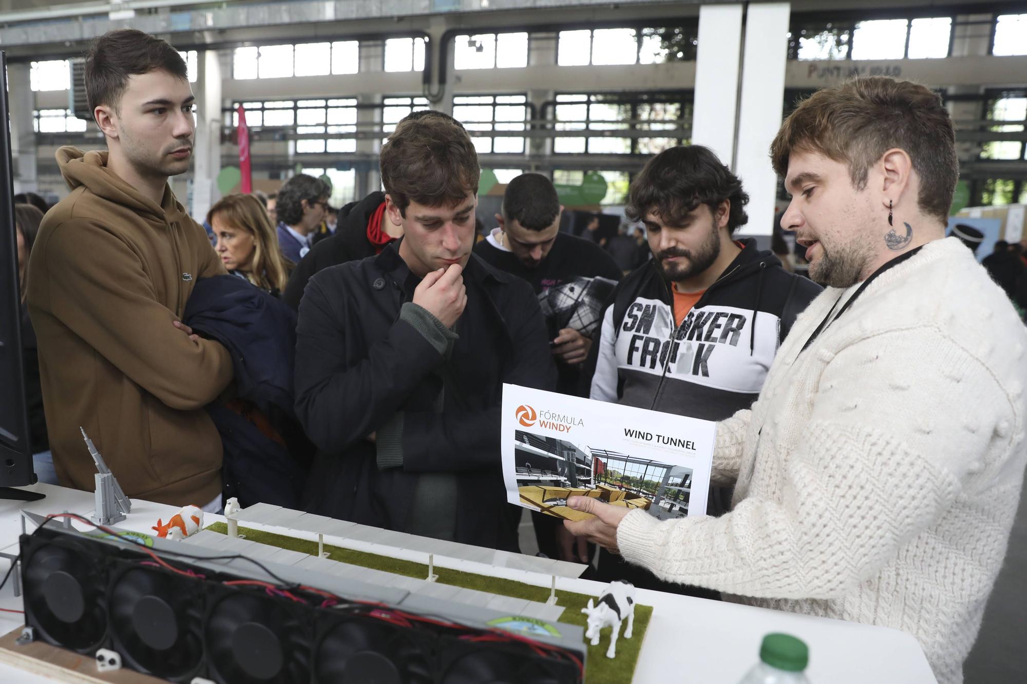 Feria de la Ciencia y la Innovación en la Fábrica de Armas de La Vega (Oviedo).
