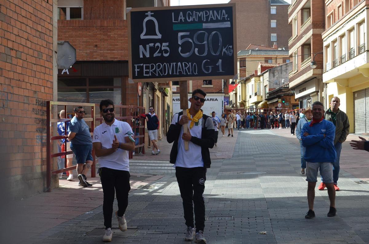 GALERÍA: El toro del cajón de La Reata, de las fiestas de Benavente, en imágenes
