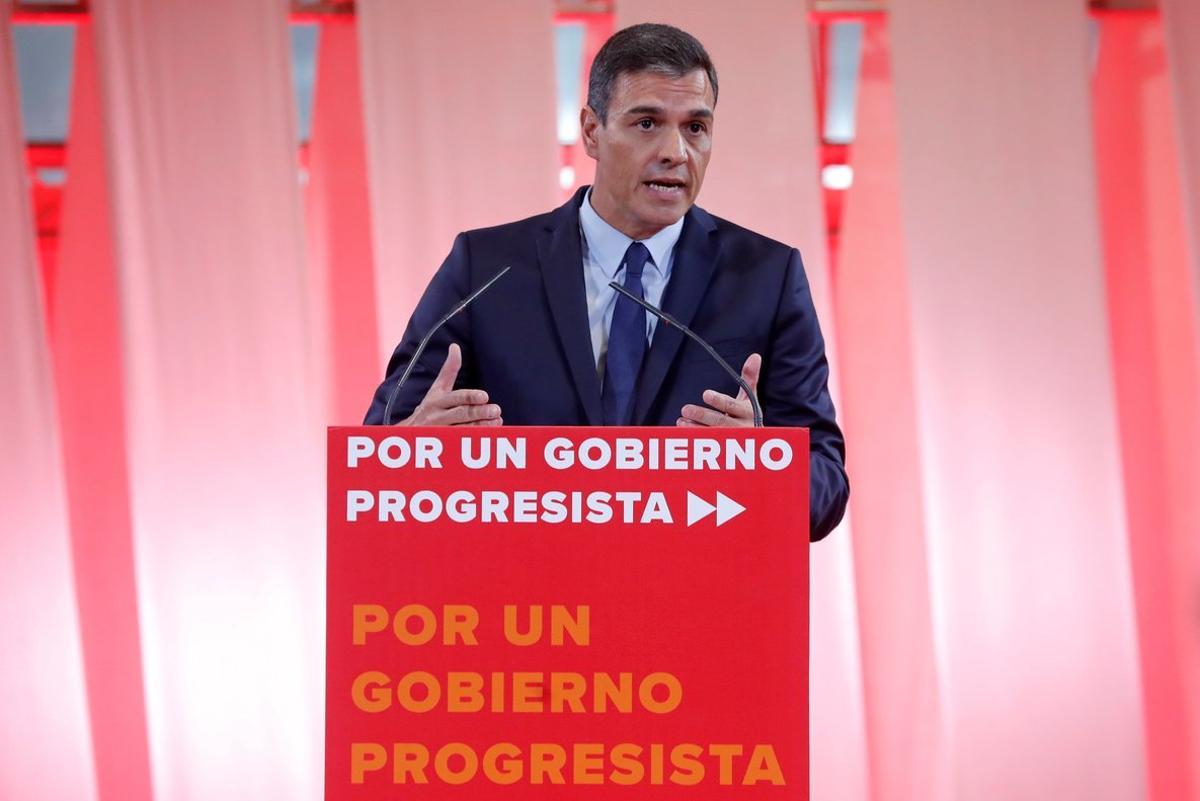 GRAF5574 MADRID, 3/9/2019.- El presidente del Gobierno en funciones y secretario general del PSOE, durante la presentación hoy martes del acuerdo programático para un gobierno de progreso con el que espera conseguir los votos necesarios para su investidura.EFE/Chema Moya