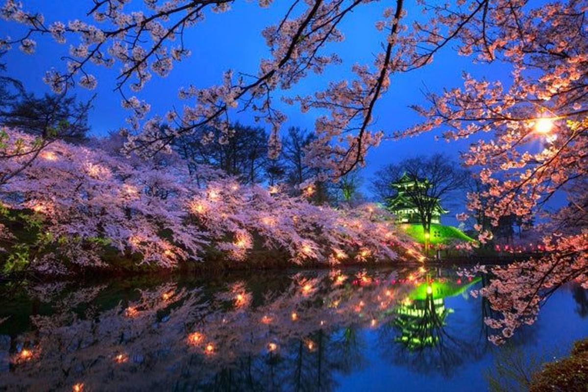 Parque Takada de noche, en Joetsu.