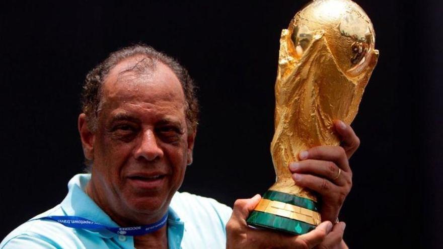 Muere Carlos Alberto, el histórico capitán de Brasil 70