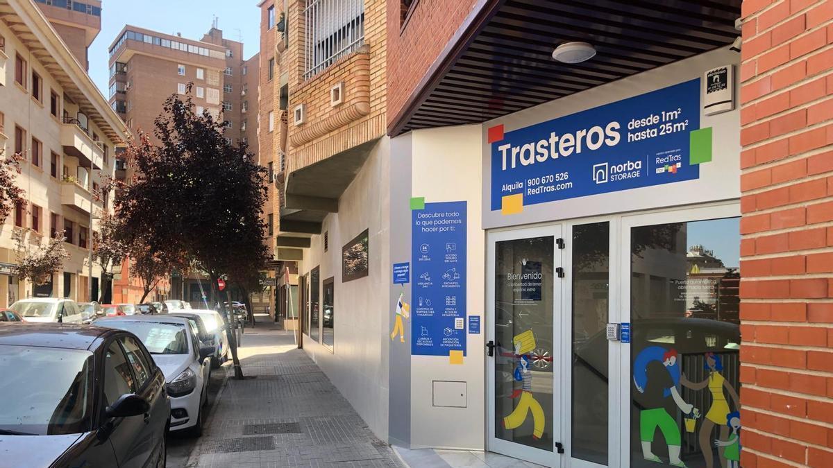 El boom de los trasteros cambia los bajos del centro de Cáceres: desde 3.000 euros.