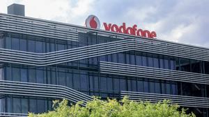 Fachada de la sede de Vodafone en Madrid.