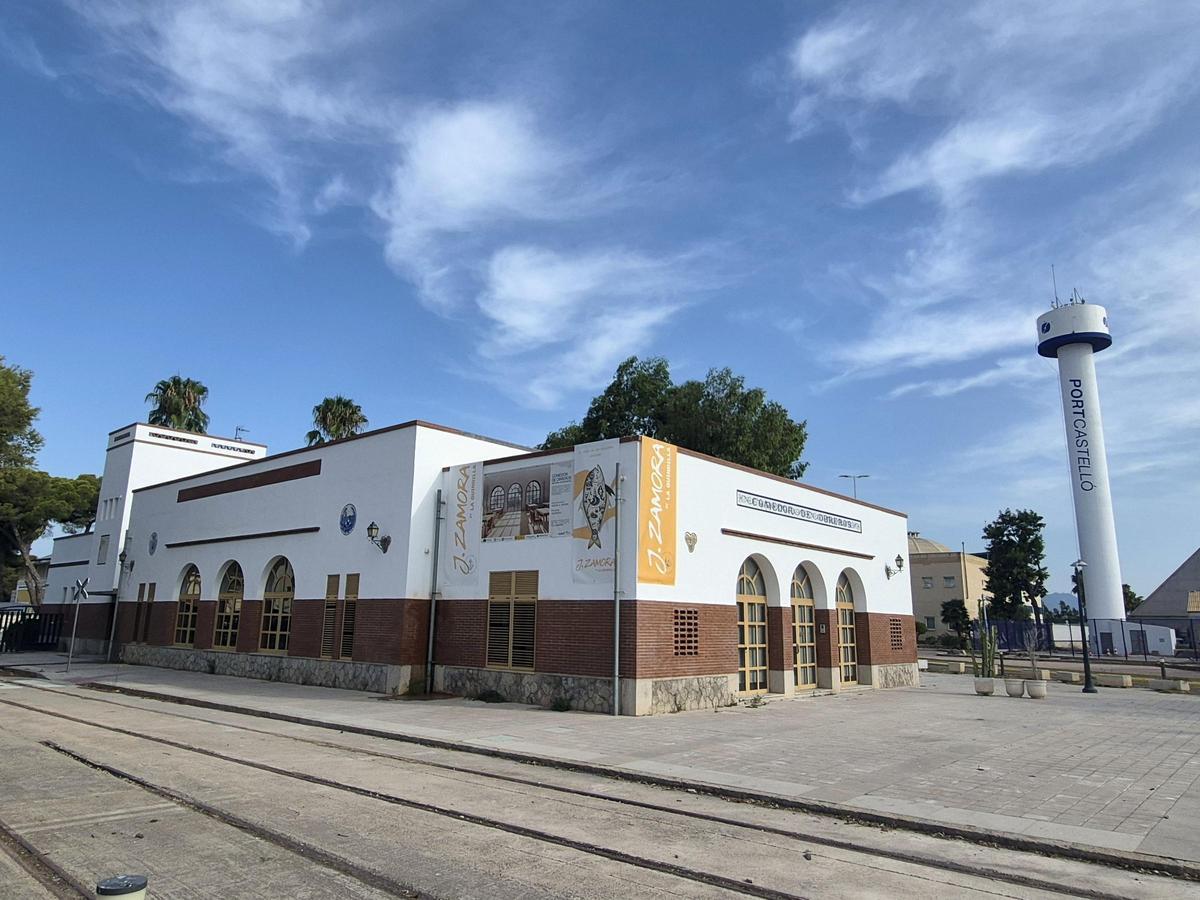 Imagen de la fachada del comedor.