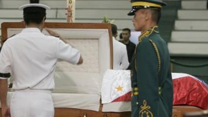 Filipinas guarda luto por la muerte de la expresidenta Corazón Aquino