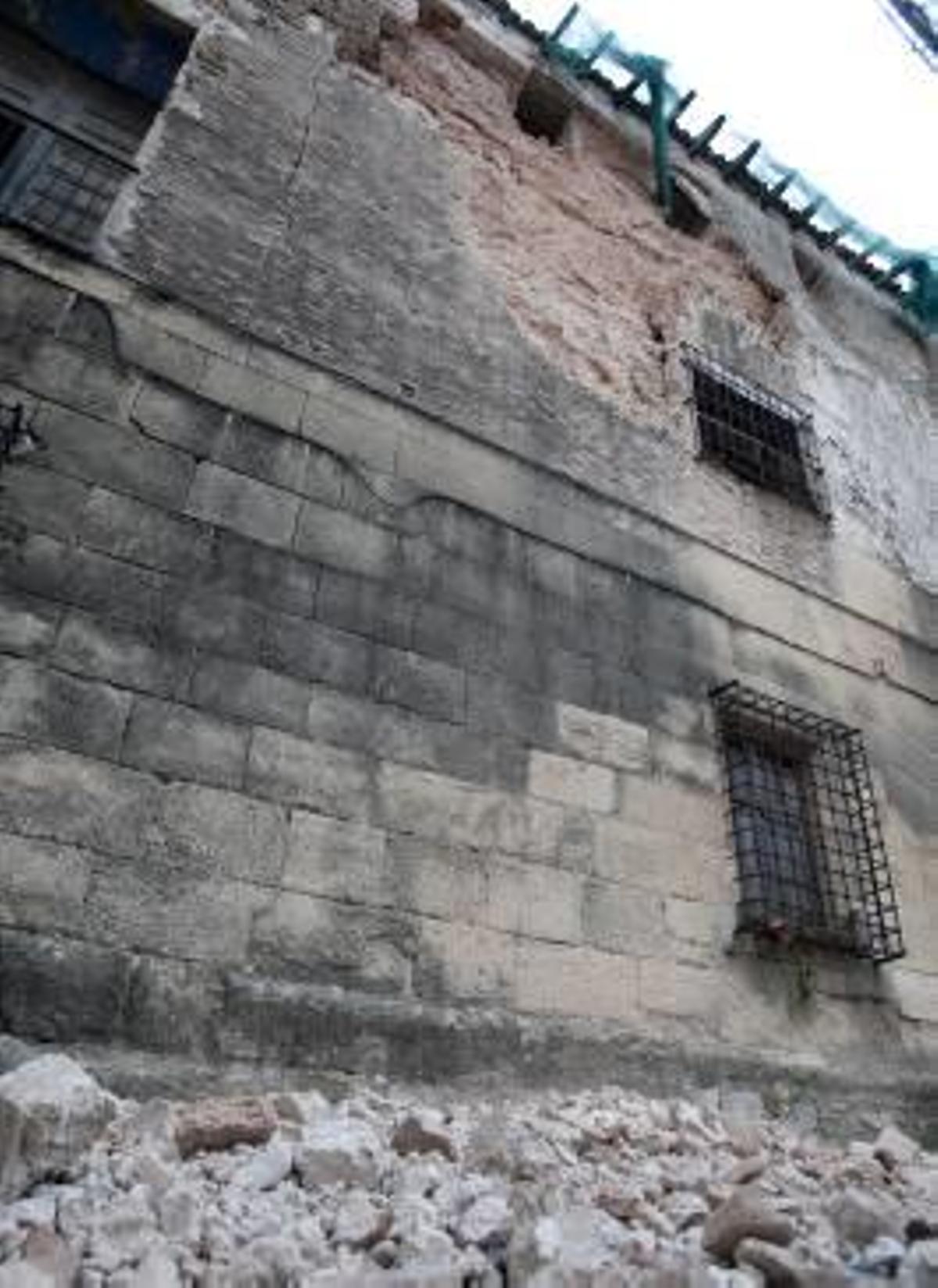 Cultura adjudica obras de urgencia para frenar el riesgo de derrumbe en el Palau de Benissuera