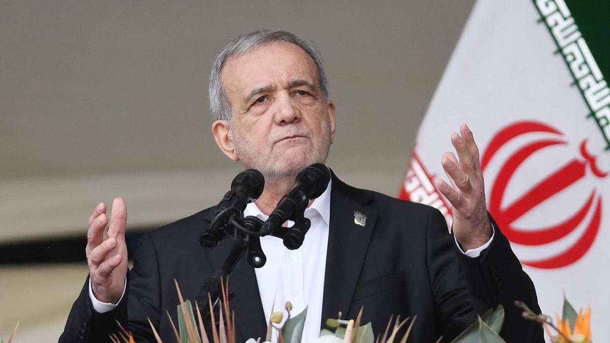 Irán llama a formar cadenas humanas en centrales eléctricas ante la inminencia de los ataques de EEUU