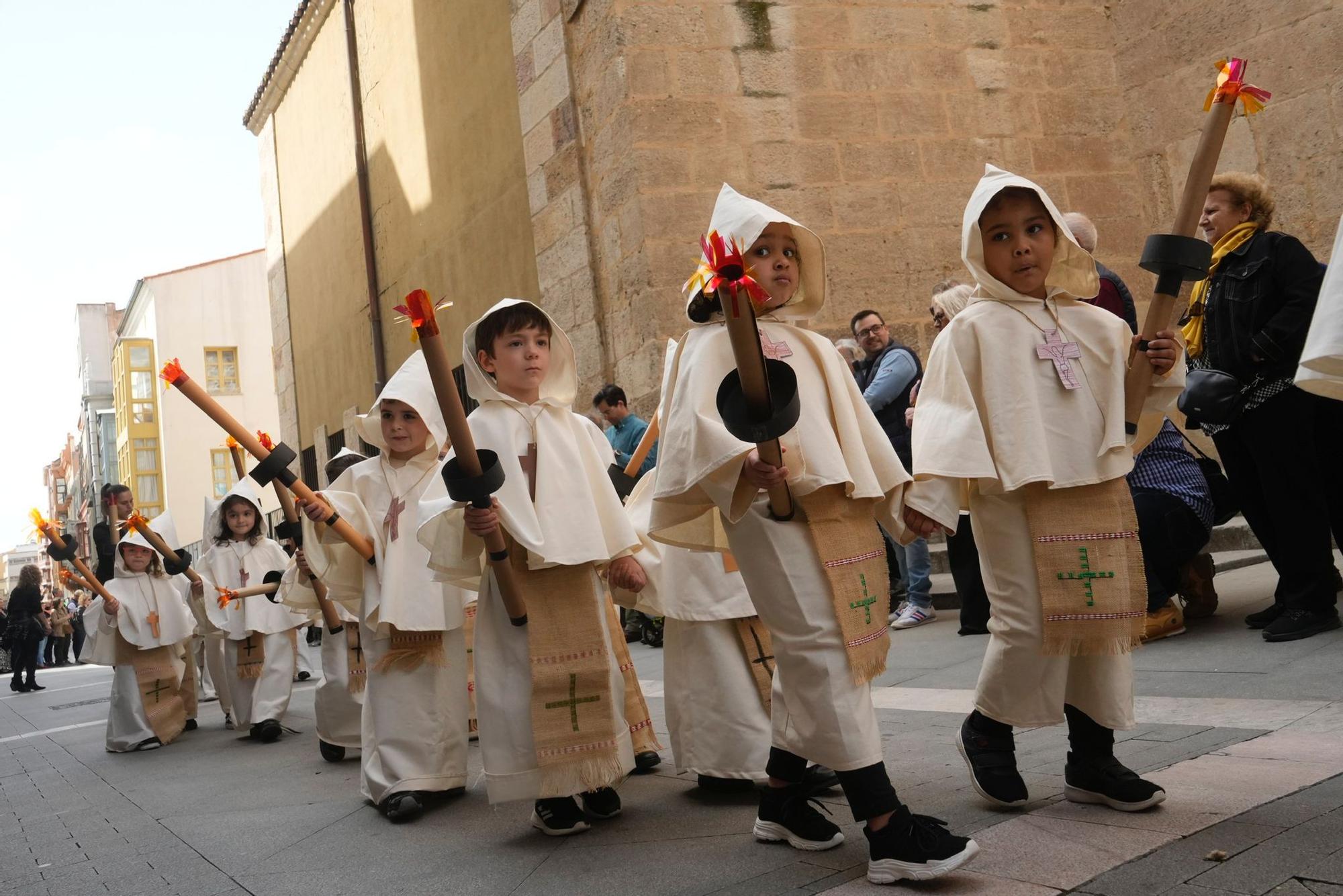 GALERÍA | Las mejores imágenes de los niños de La Milagrosa de Zamora