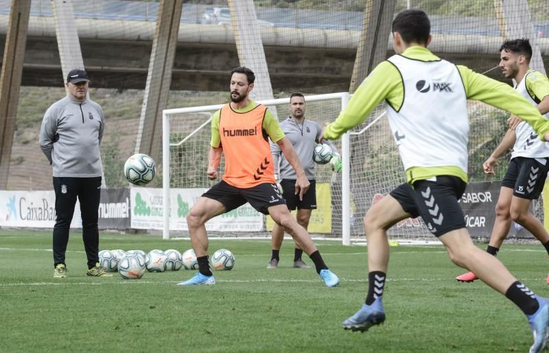 LAS PALMAS DE GRAN CANARIA. Entrenamiento de la UDLP  | 03/03/2020 | Fotógrafo: José Pérez Curbelo