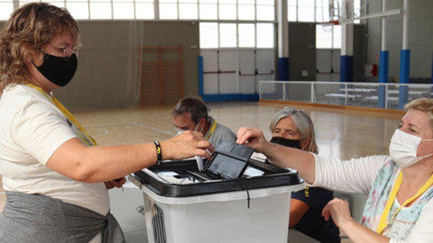 Sant Julià de Ramis commemora l&#039;1-O amb una consulta popular