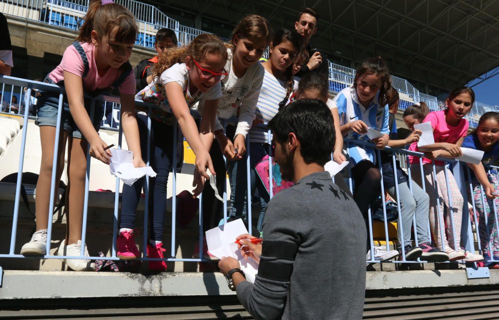 El equipo blanquiazul abre la grada de La Rosaleda a miles de niños de varios colegios de Málaga.