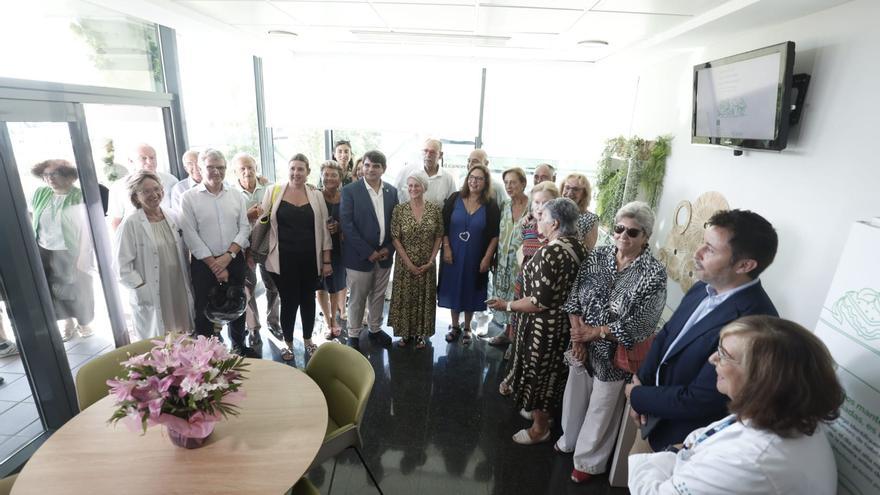 Rotary Club y AECC visitan las nuevas instalaciones de Oncología para adultos del hospital Son Espases