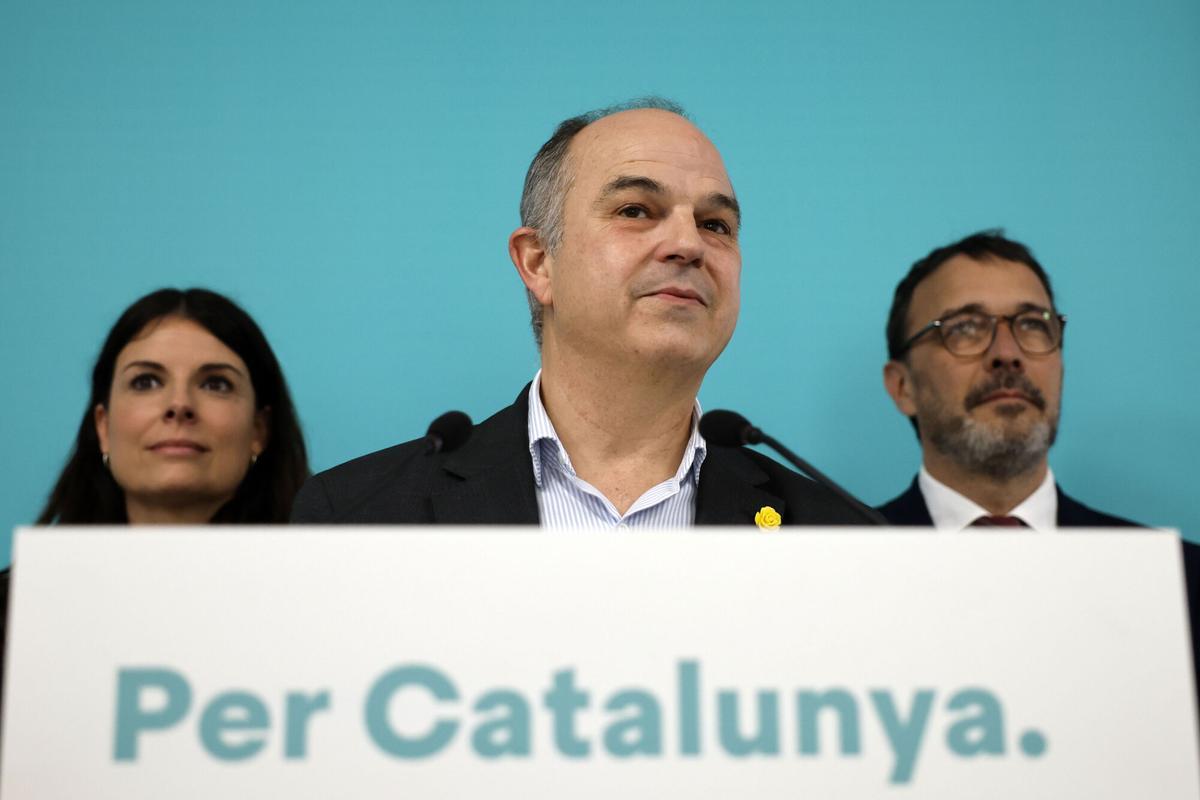 Junts demana la compareixença urgent del cap del Govern al Parlament